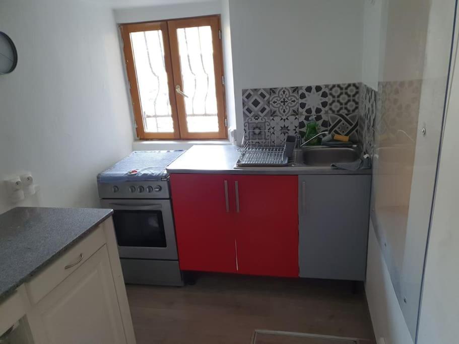 Jeanne Apartment Ла Рош-сюр-Форон Екстериор снимка